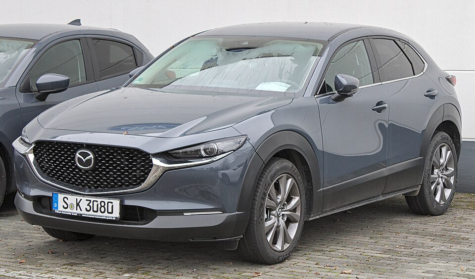 مازدا CX-30