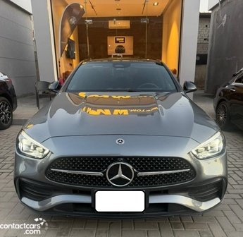 Mercedes C200 2025
