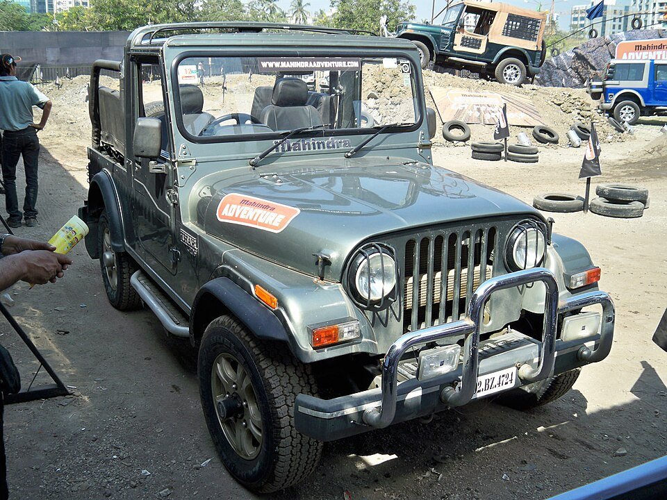 ماهيندرا ثار