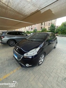 Peugeot 208 2015